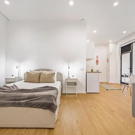 Casa Isaurinha By Alma Caniço